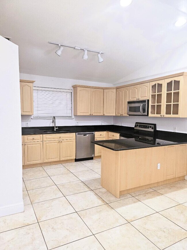 Photo - 20791 2nd Ave W