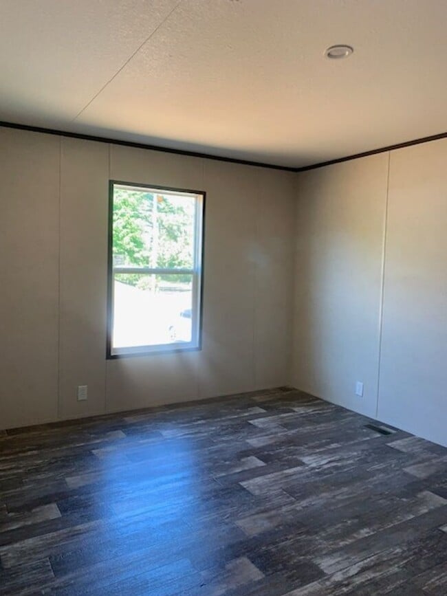 Photo - 3-Bedroom 2-bath single wide
