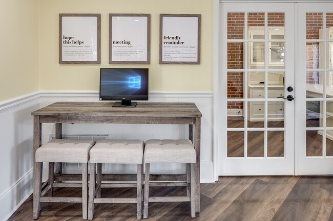 Photo - Pelham Place South