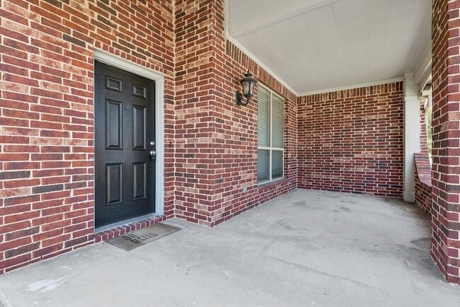 2405 Marble Canyon Dr