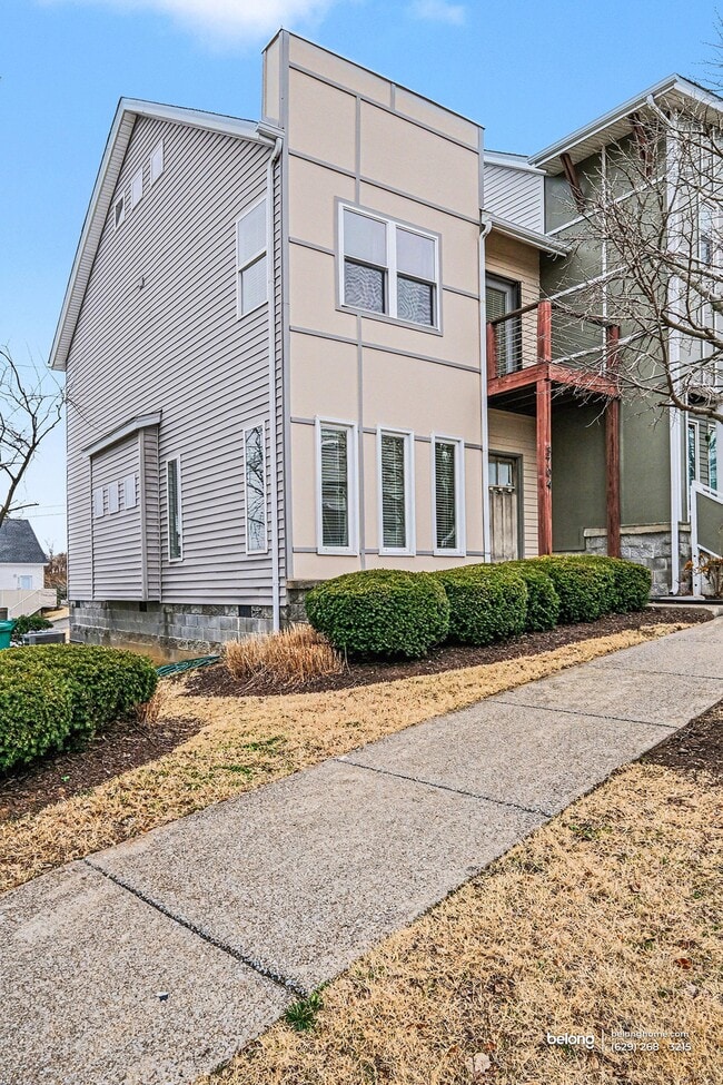 Photo - 3704 Lausanne Dr