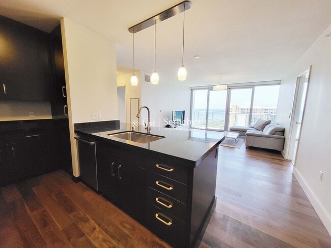 Photo - Waihonua #3102 | Honolulu, HI