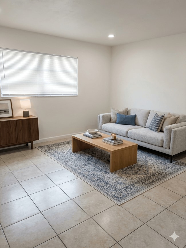 Photo - 610 NE 123RD 27MF