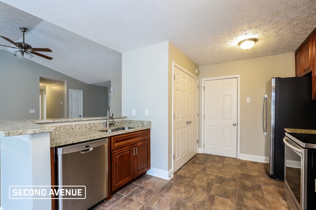 Photo - 550 Chardonnay Ct