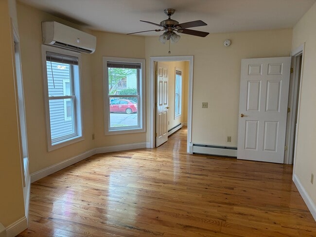 Photo - 87 North St Unit 1