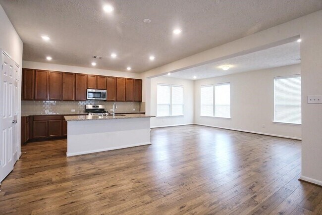 Photo - 1443 Wheatley Hill Ln