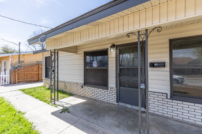 Photo - 131 Harald Ct