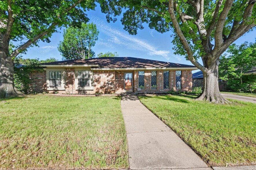Photo - 2722 Margaret Dr