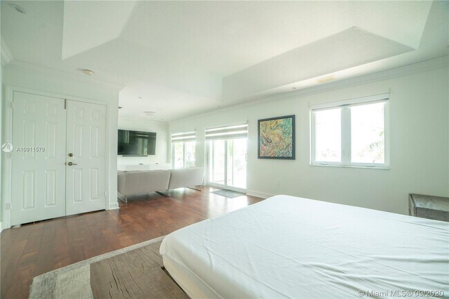 Photo - 6842 NW 112th Ave