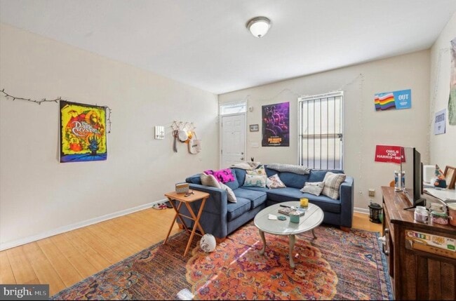 Photo - 1531 Fontain St