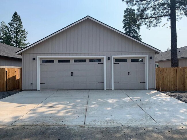 Photo - Beautiful home in Sisters