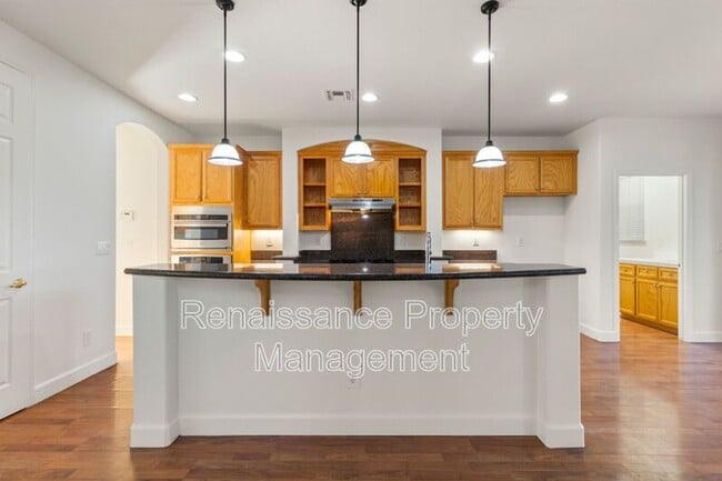 Photo - 1801 Riverview Ave