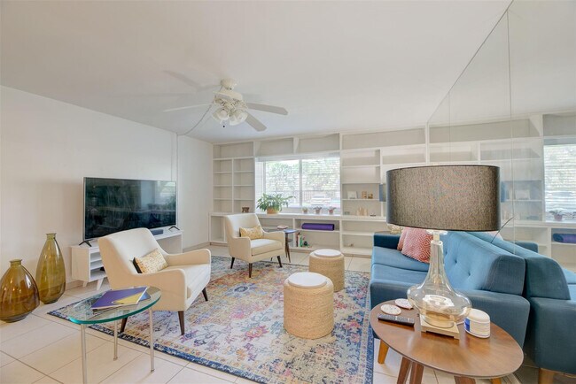 Photo - 1950 N Andrews Ave Unit 116