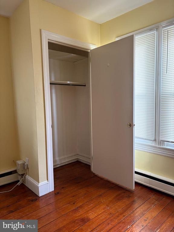 Photo - 4457 S Broad St