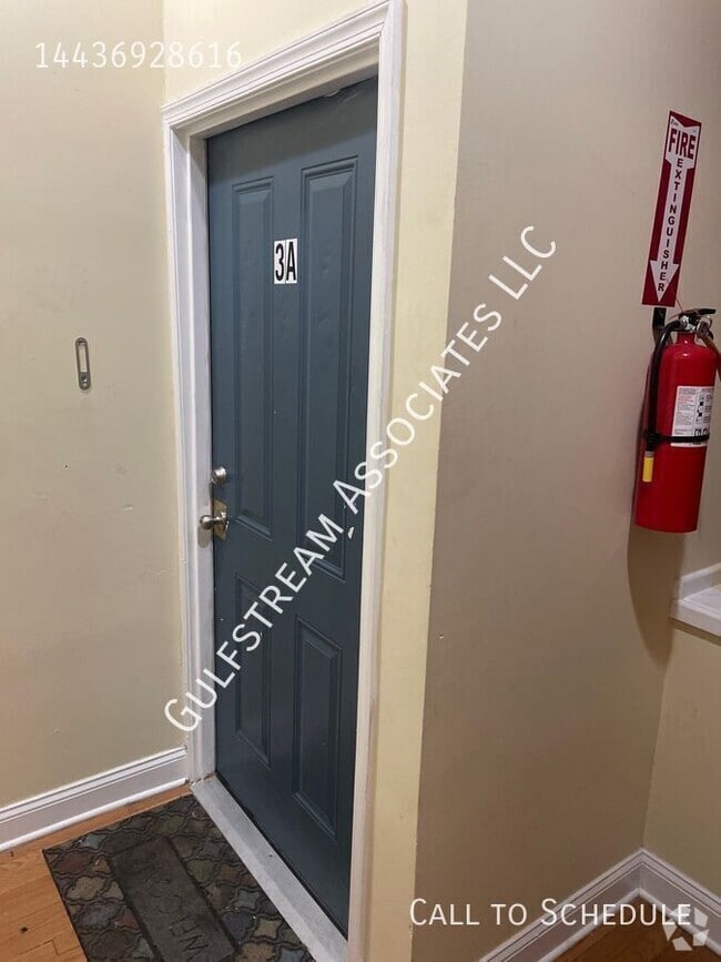 Building Photo - 106 N Eutaw St Unit Apt 3A