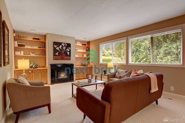 Photo - Rare opportunity!! Spacious 3 Bedroom Sammamish Home with 2 bonus rooms, RV Parking & Huge Backyard!