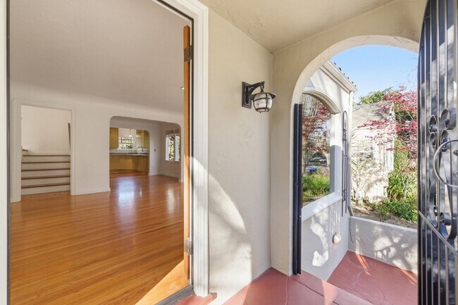 Photo - Spacious 2 Bed, 2 Bath Home