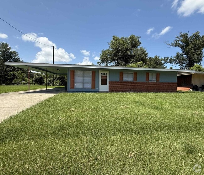 Building Photo - 1405 Cactus Dr Rental