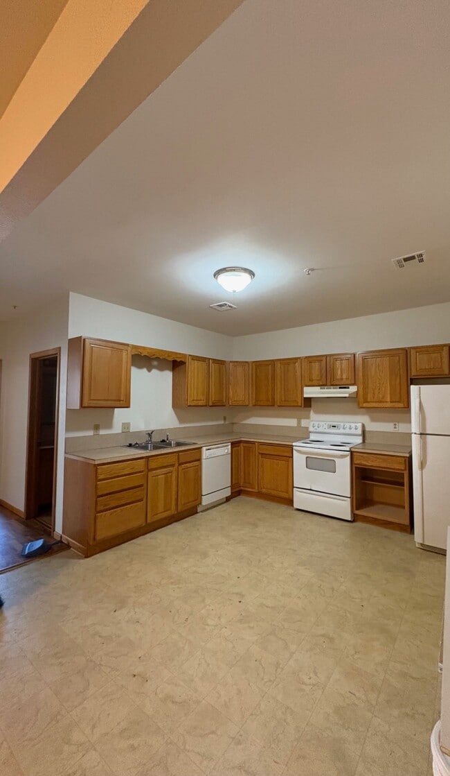 Photo - 218 W Central Ave