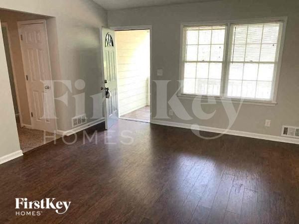 Photo - 2309 Westland Ml