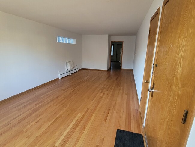Living room, Dining Area - 7226 W Belden Ave Unit 2