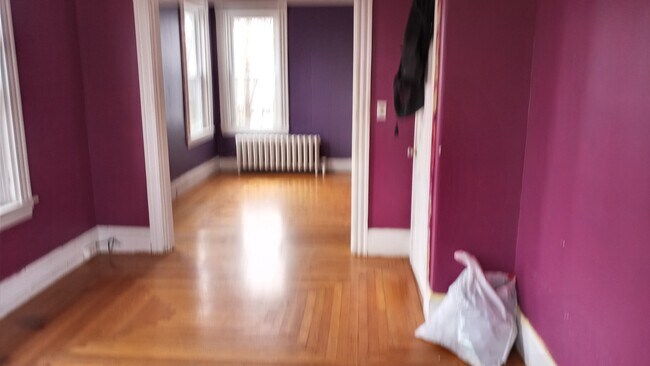 Photo - 19 Linden St Apartments Unit #3