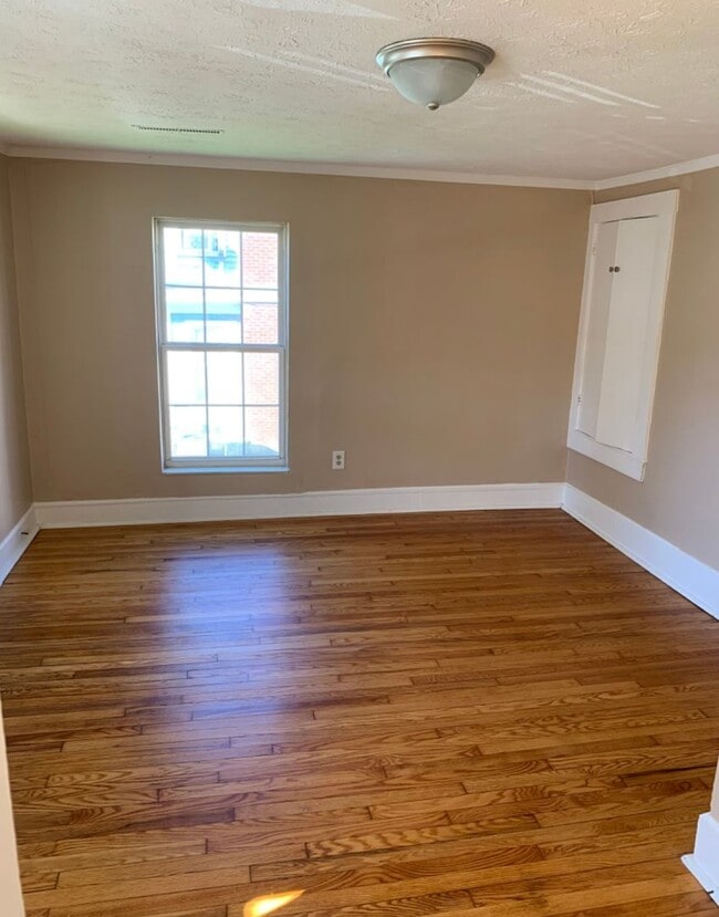 Photo - 0211 11th St Unit 211-2