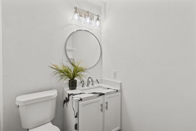 Photo - 10003 Silver Park