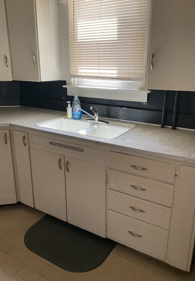 Photo - 326 E Orange St Unit 326 E. ORANGE ST, APT #1