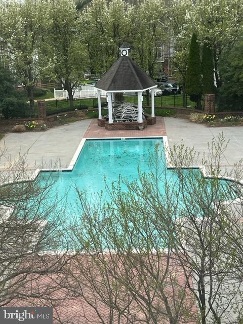 Photo - 600 Squire Ln Unit 600-3H