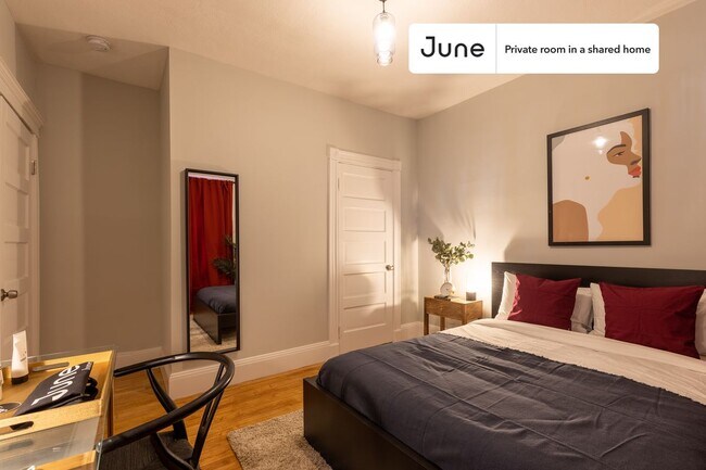 Photo - Room in Shared 4 bed/2 bath home Unidad D