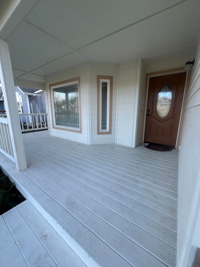 Photo - Great Single level Home!