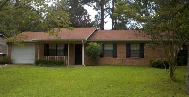 Building Photo - 3242 Varnell Dr