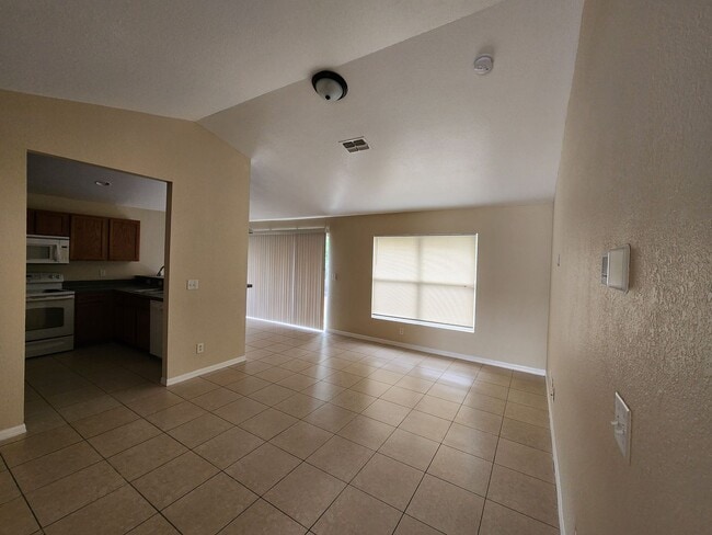 Photo - 1950-1952 Laverna Ave Unit 1950 Laverna Ave