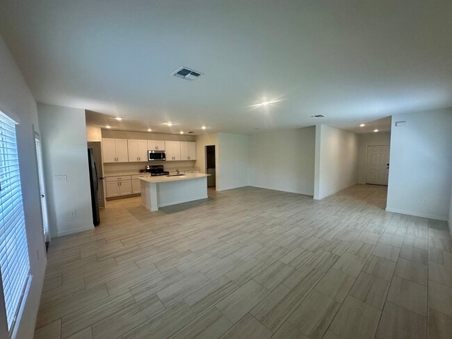 Photo - 17606 Happytrails St