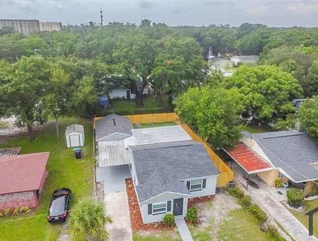 Building Photo - 1706 W Palmetto St