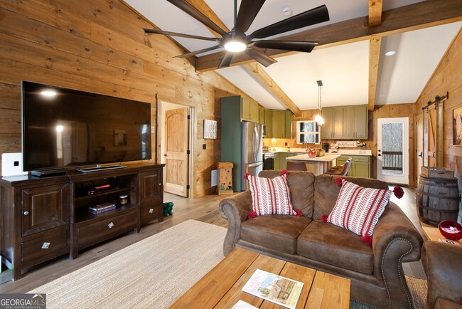 Photo - 642 Crabapple Dr