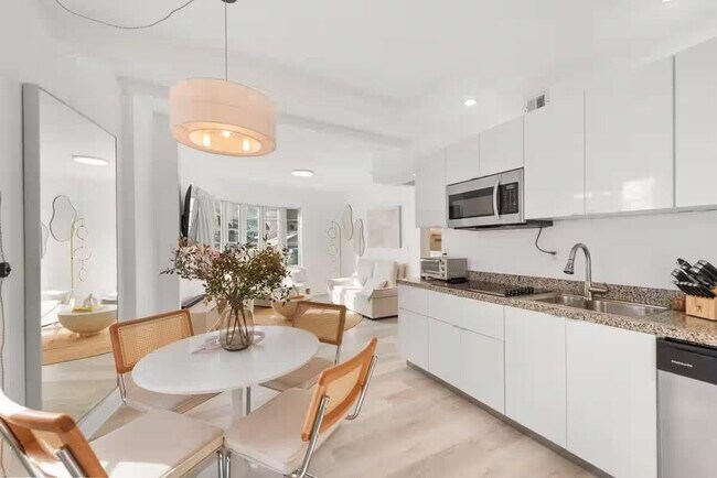 Photo - 530 Ocean Dr Unidad 103A/104A