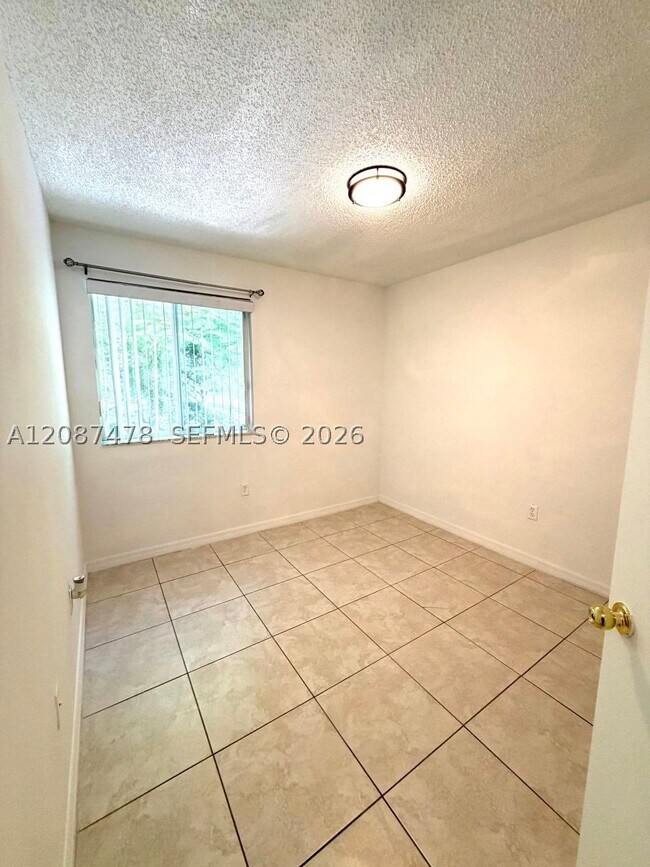 17969 SW 140th Ct