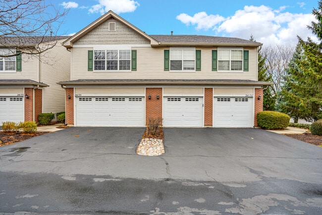 Photo - 24135 Walnut Cir