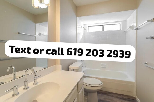 Photo - 2422 Bentley Dr