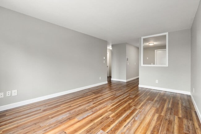 Photo - 61 Fairmount St Unit 14