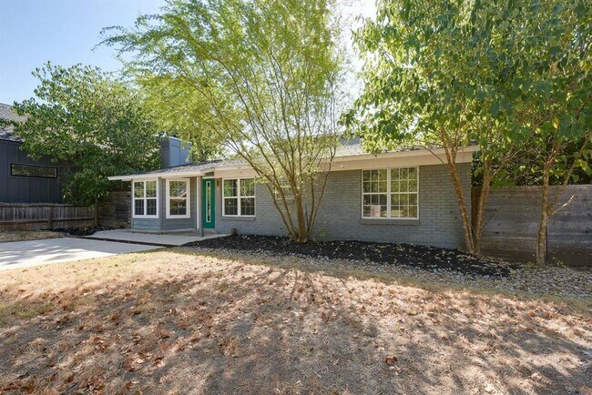 Photo - 4805 Brighton Rd
