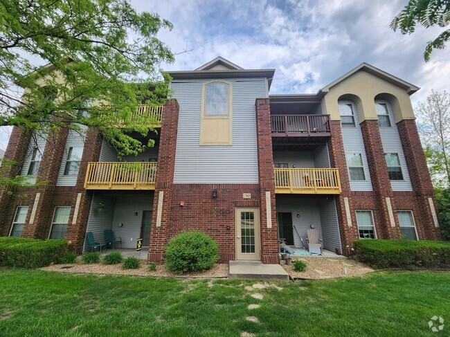 Building Photo - 780 Rachael St Unit 202 Rental
