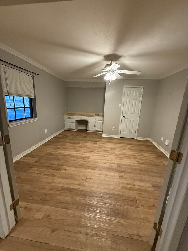 Photo - 207 E Kimbrough St