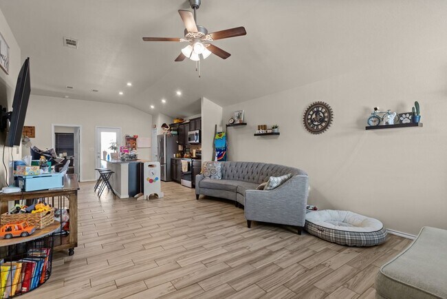 Photo - 9008 Rice Ave