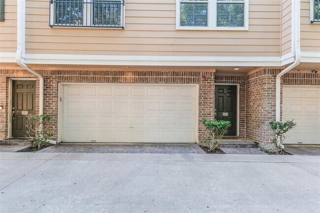 Photo - 3001 Murworth Dr Unit 1302