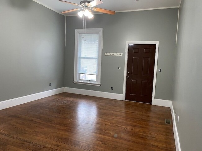 Photo - 105 Washington St Unit 1