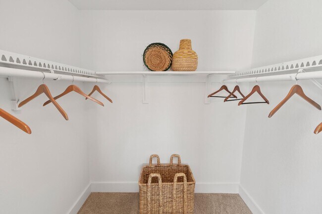 Walk-in Closets