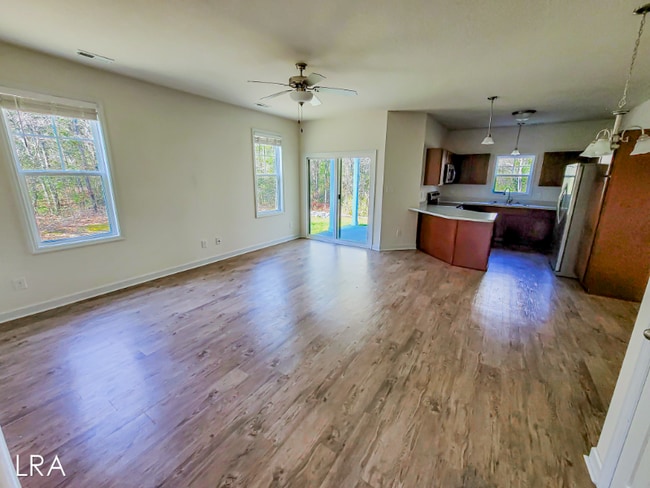 Photo - 522 Shallotte Ln